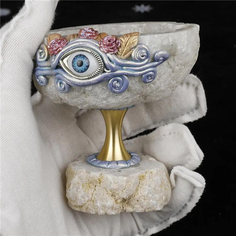 Cross-border foreign trade creativity natural hollow agate crystal hole cornucopia holy grail ornament