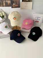 Cute Contrasting Color Flower Embroidered Soft-Top Peaked Cap for Women with Spring and Summer Round Face and Big Face Slimming