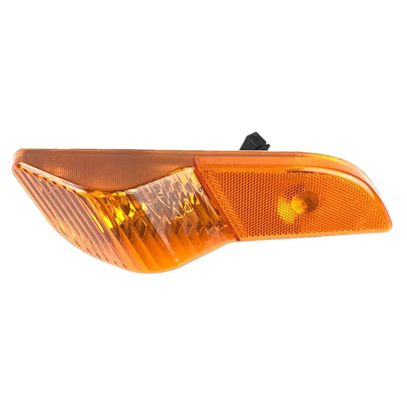 

Suitable for FAW Jiefang HanV TuV Longvh New Dawei Leaf Plate Edge Light Turn Signal Original Factory