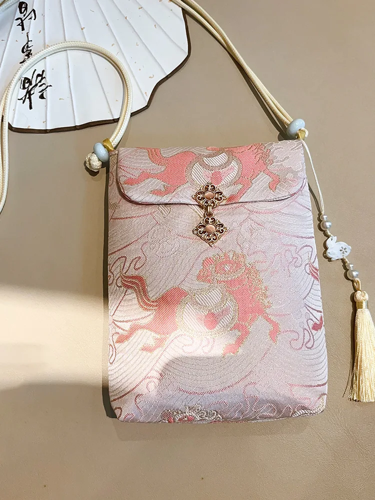 

Сумка-кроссбоди для телефона с шелковой вышивкой в национальном стиле, модная молодежная вертикальная сумка из синтетической кожи