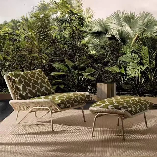 High-end outdoor sofa courtyard villa garden single coffee table open-air homestay outdoor terrace rattan furniture combination