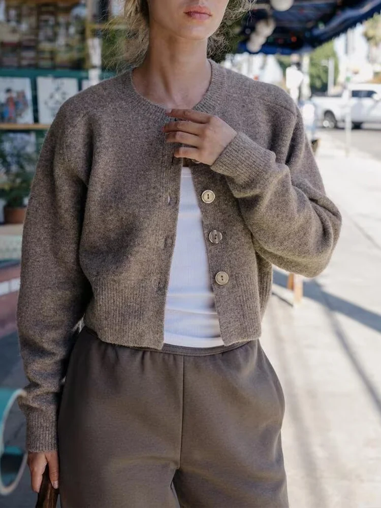 

Новая женская мода в европейском стиле, универсальный темпераментный однобортный короткий вязаный жакет с круглым вырезом и длинными рукавами