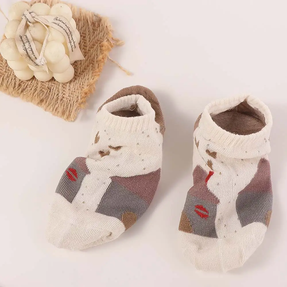 

8Pairs Anti-slip Heart Cartoon Ankle Socks Dots Invisible Love Short Tube Socks Female Hosiery Bear Dog Women's Boat Socks Lady