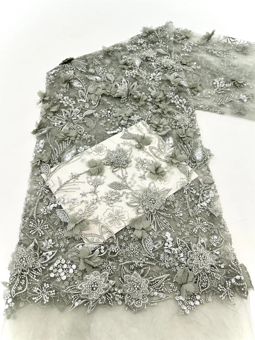 

5yards African Sequins 3D Beaded Groom Lace Fabric High Quality French Tulle Lace Fabric Embroidery Nigerian Lace Fabrics Sewing