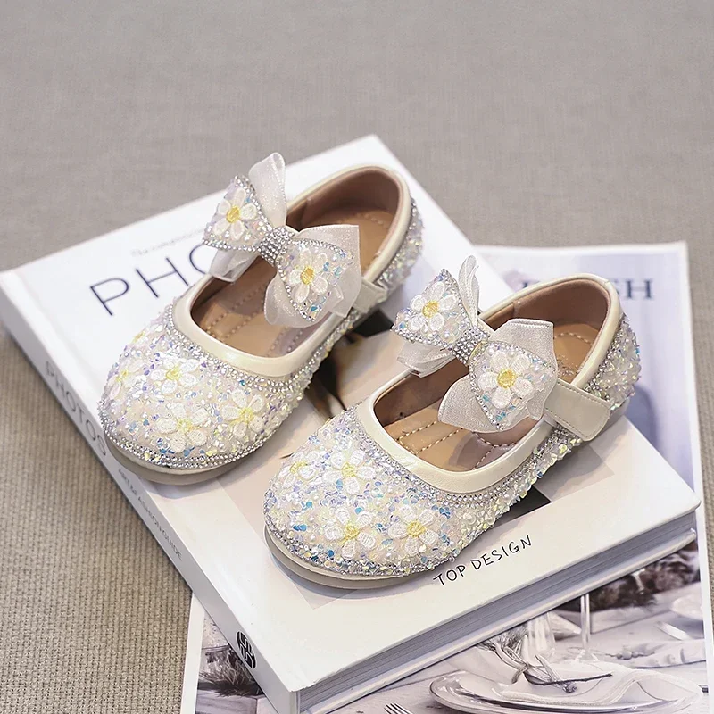 

Girls Leather Shoes Round Toes Mesh Lace Bow 2025 New Kids Flat Shoes Round Toes Ins Trendy Girls Princess Shoes Sweet Flowers