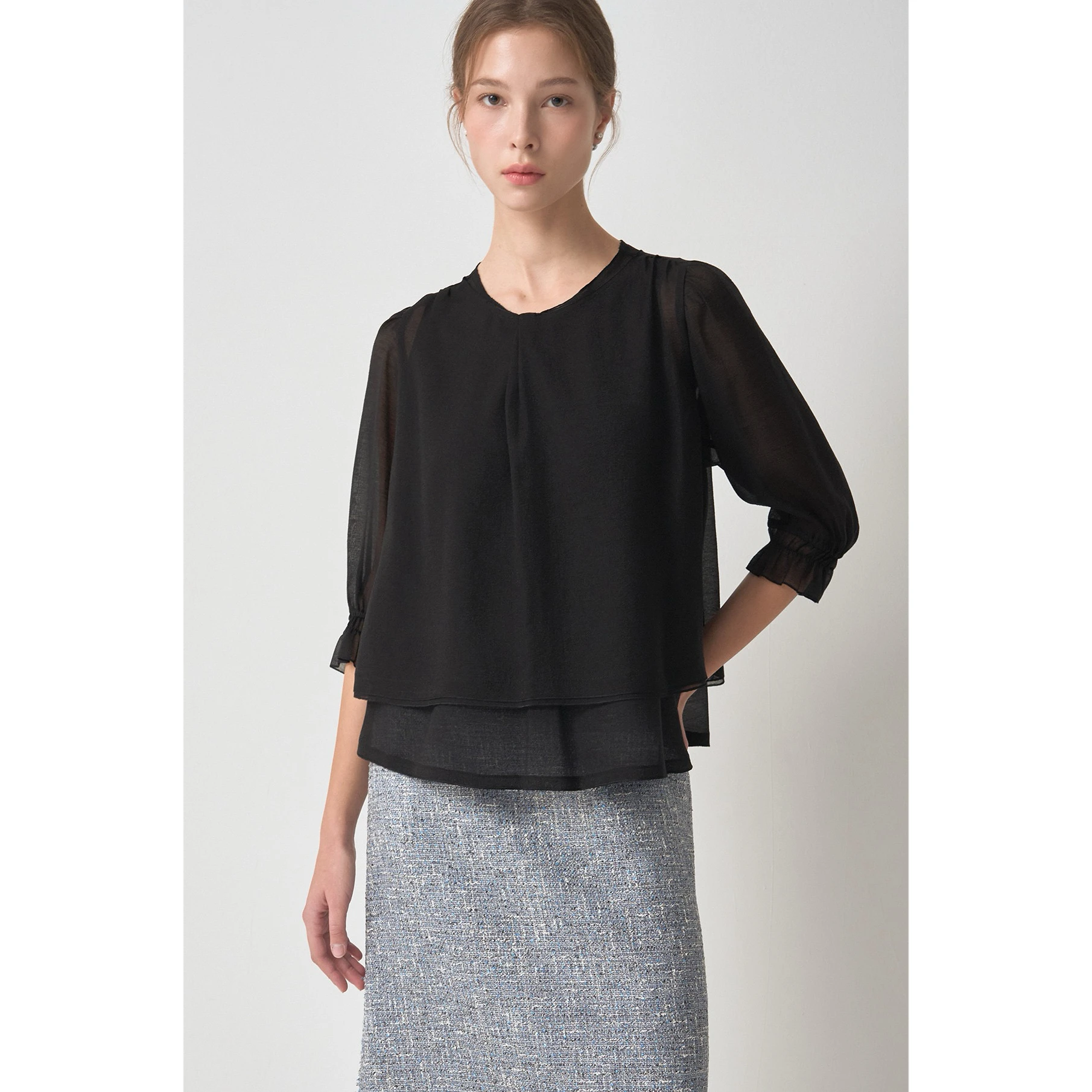 

Женская модная шифоновая блузка Lemon Cheese MIN26 Spring Simple Elegance с круглым вырезом, свободного кроя, с эффектом двухслойности, рукавом 3/4, визуально стройнящая фигуру