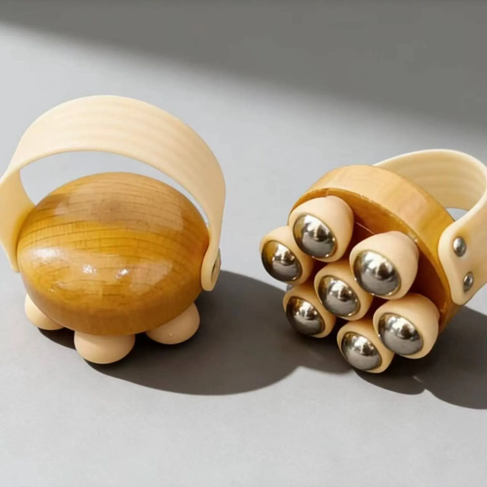 

7 Ball Massager Deep Tissue Wooden Bead Massager Wood Bead Massage Roller Easy Grip Wooden Massage Roller Portable for Office