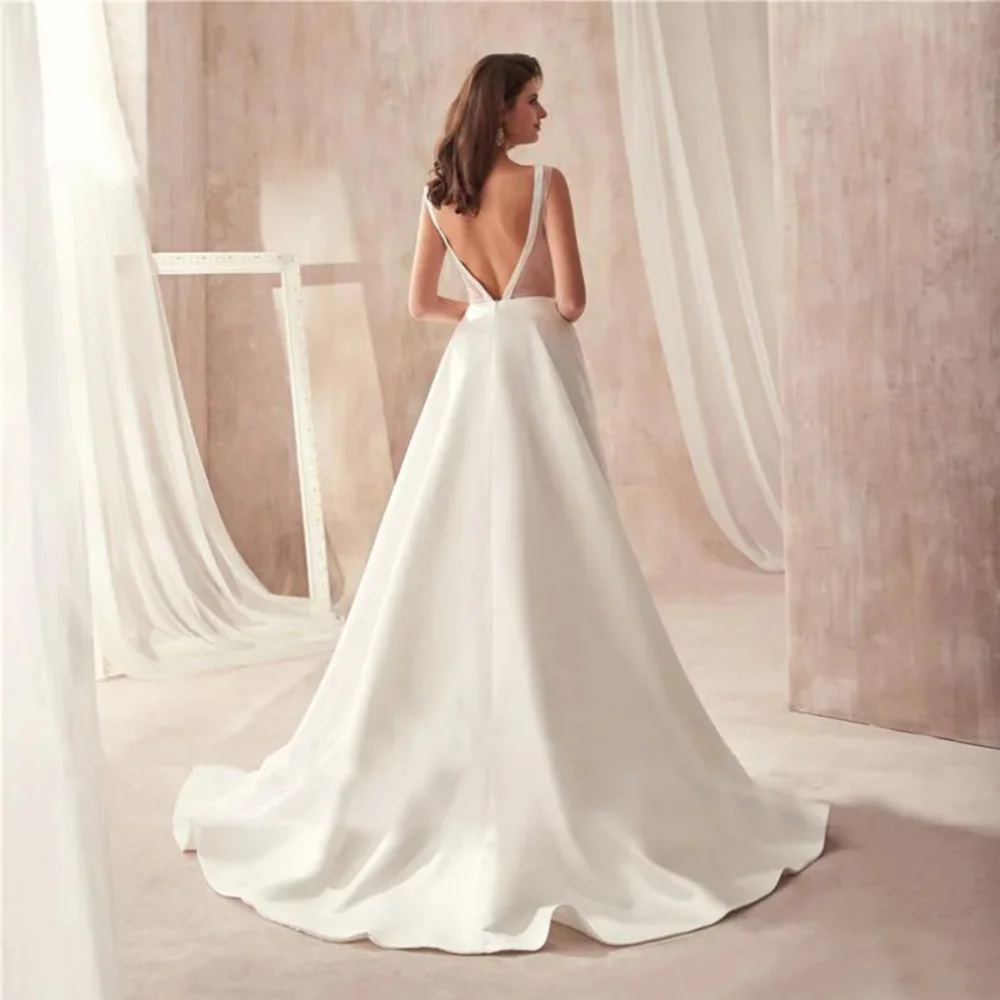 Simple Long V Neck Satin Wedding Dresses Sleeveless Backless A Line Sweep Train فساتين حفلات الزفاف