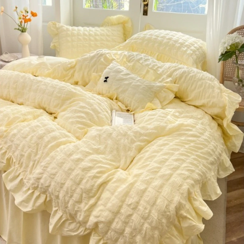 Princess Style Bedroom Pure Cotton Four Piece Bed Skirt Duvet Cover High-end Bedding