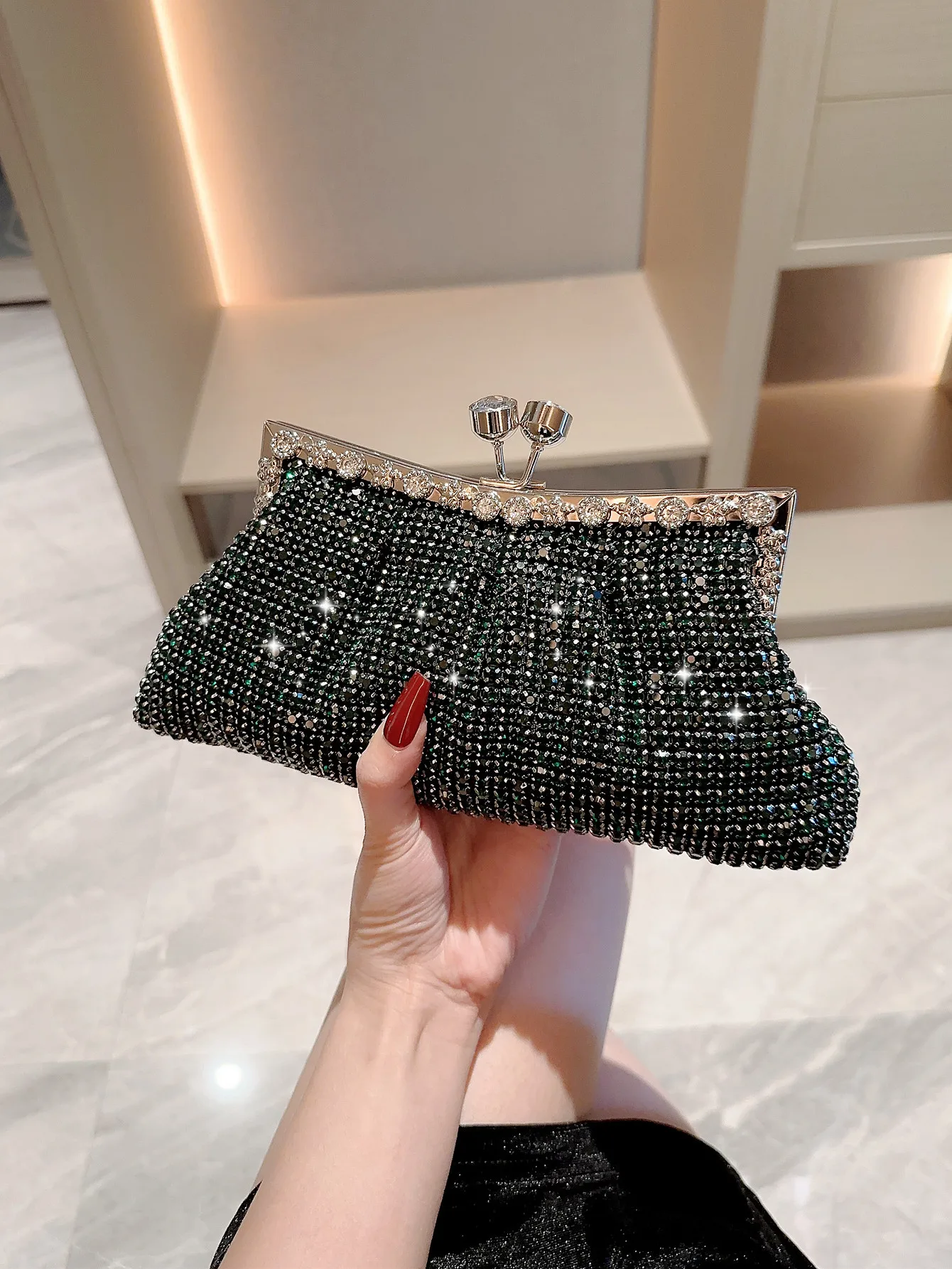 2024 Luxurious Black Women Evening Bags And Clutches Formal Dinner Diamond Handbags Wedding Rhinestone Purse