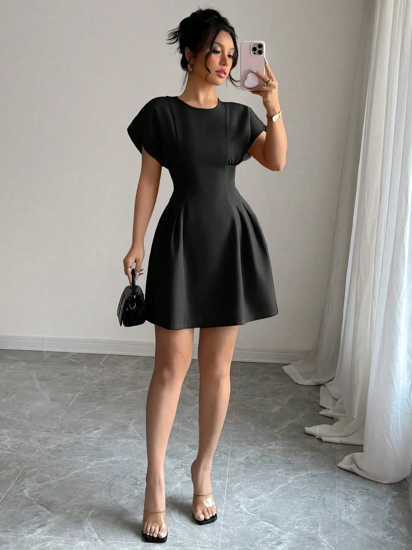 

Элегантное однотонное мини-платье с круглым вырезом и короткими рукавами для женщин, летнее