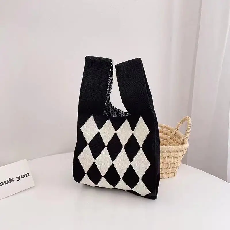 Modische handgefertigte Strickhandtaschen für Damen, Mini-Knoten-Handgelenktasche, koreanische Casual-Tragetasche, wiederverwendbare Einkaufstaschen – Detail 6