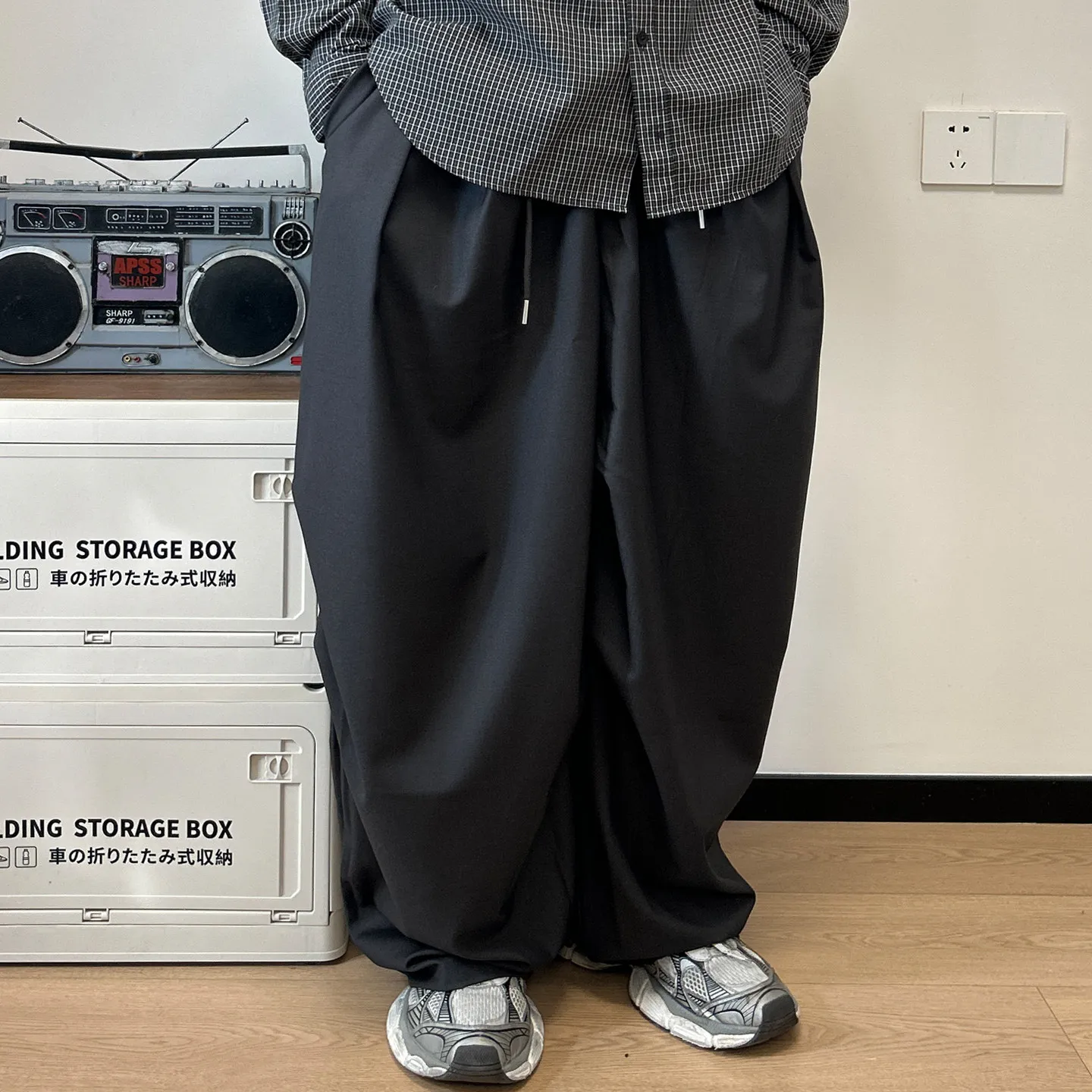 

Американские плиссированные свободные брюки для мужчин: простые, но элегантные, прямые, широкие, костюмные брюки