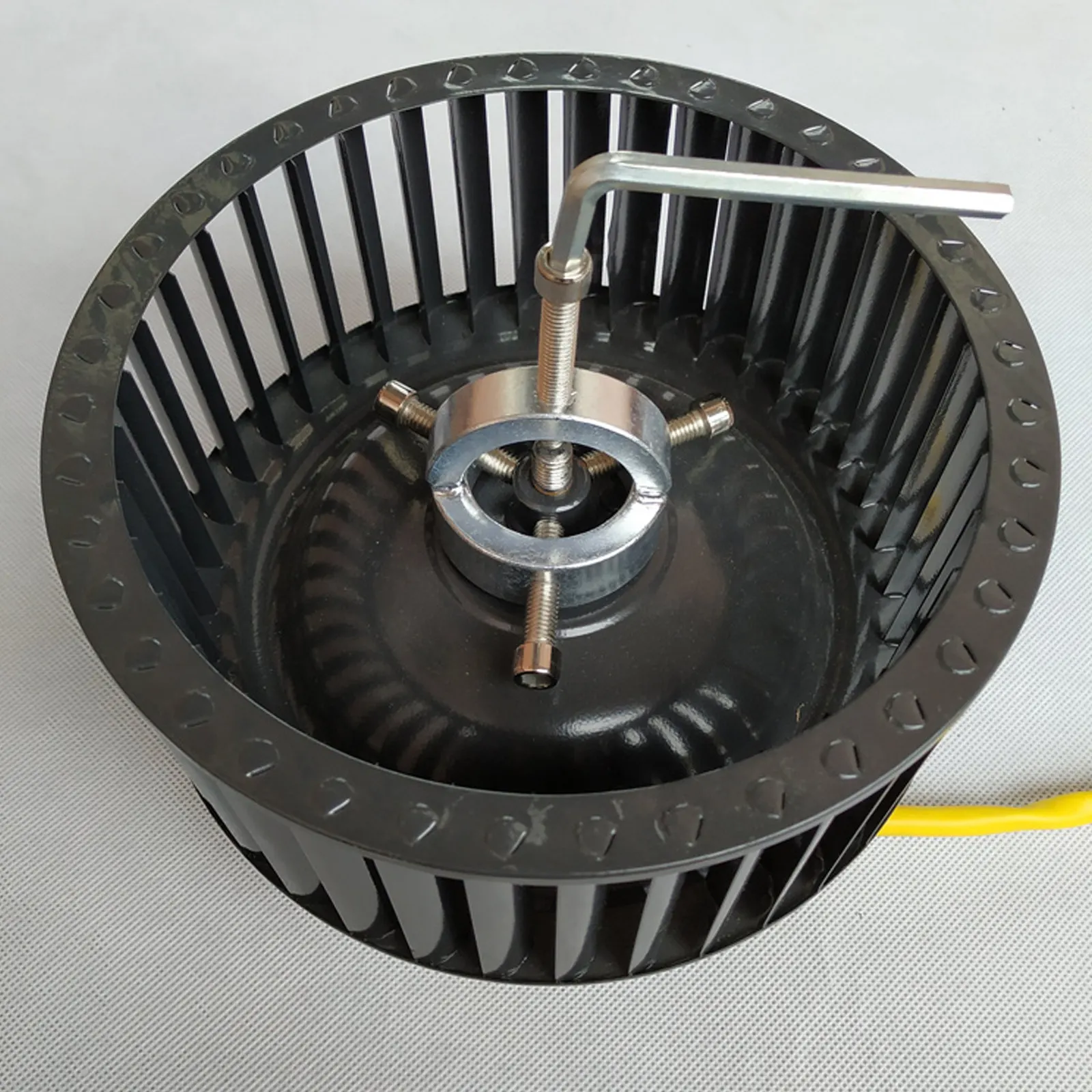 1Pcs Range Hood Wind Wheel Puller Metal Fan Impeller Removal Tool Hand Tool Sturdy Corrosion Resistant for Range Hood Repair