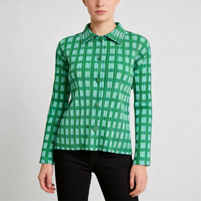 

Элегантная зеленая плиссированная блузка Miyake в клетку с длинными рукавами, воротником на пуговицах, для повседневной носки, офиса и уличного стиля