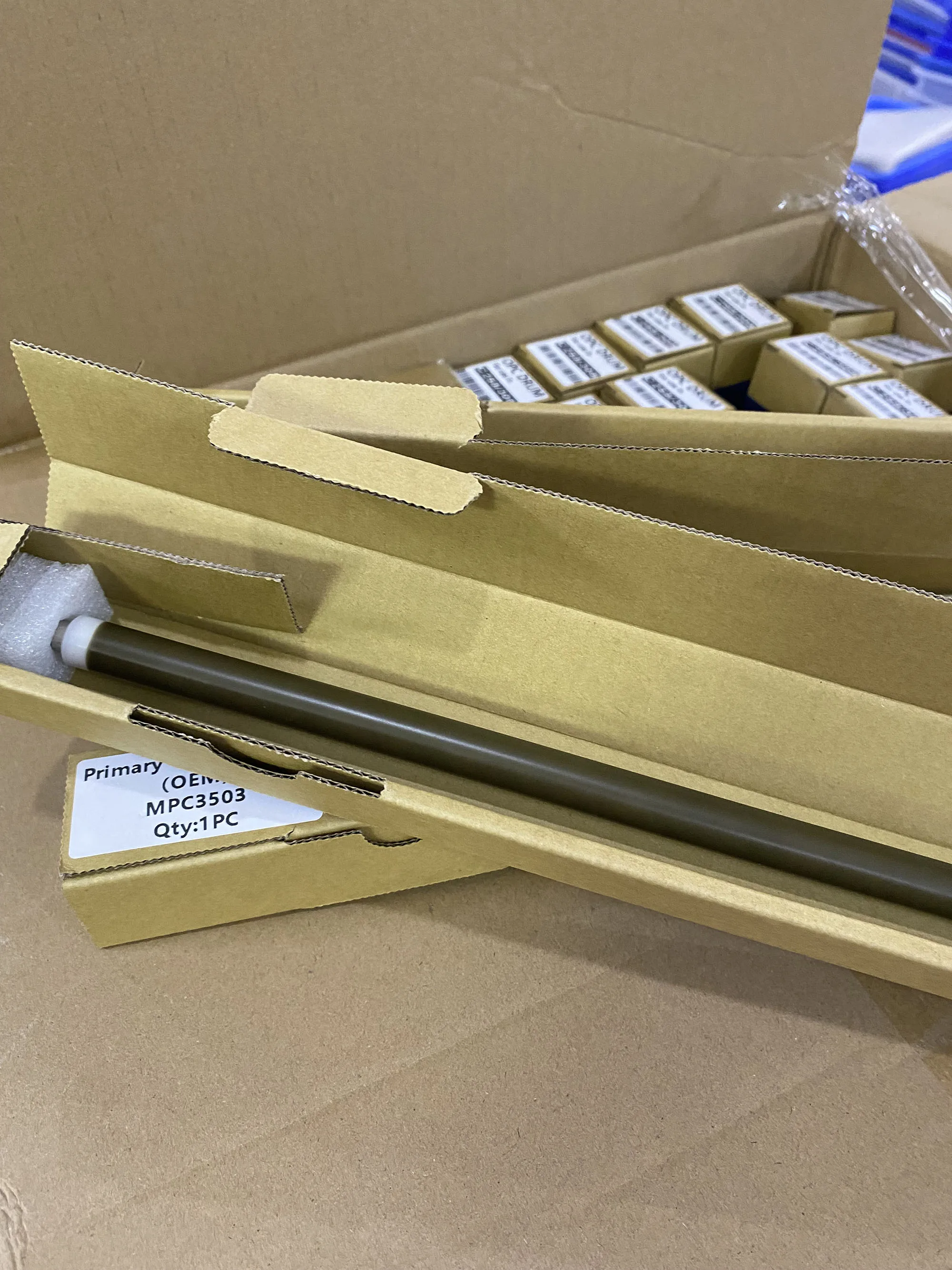 

1X OEM Brown Color Primary Charger Roller For Ricoh MPC3003 3503 3004 3504 4503 5503 6003 4504 5504 6004 IMC3000 PCR AD02-7050