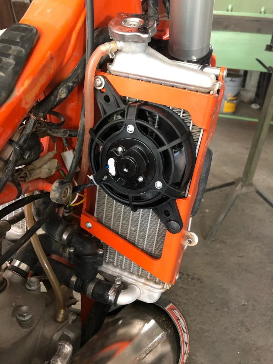 AliExpress 200cc 250cc 300cc motorcycle cooling fan 120mm Dirt Pit Bike motorcycle four-wheel drive oil cooler water radiator electric 12V