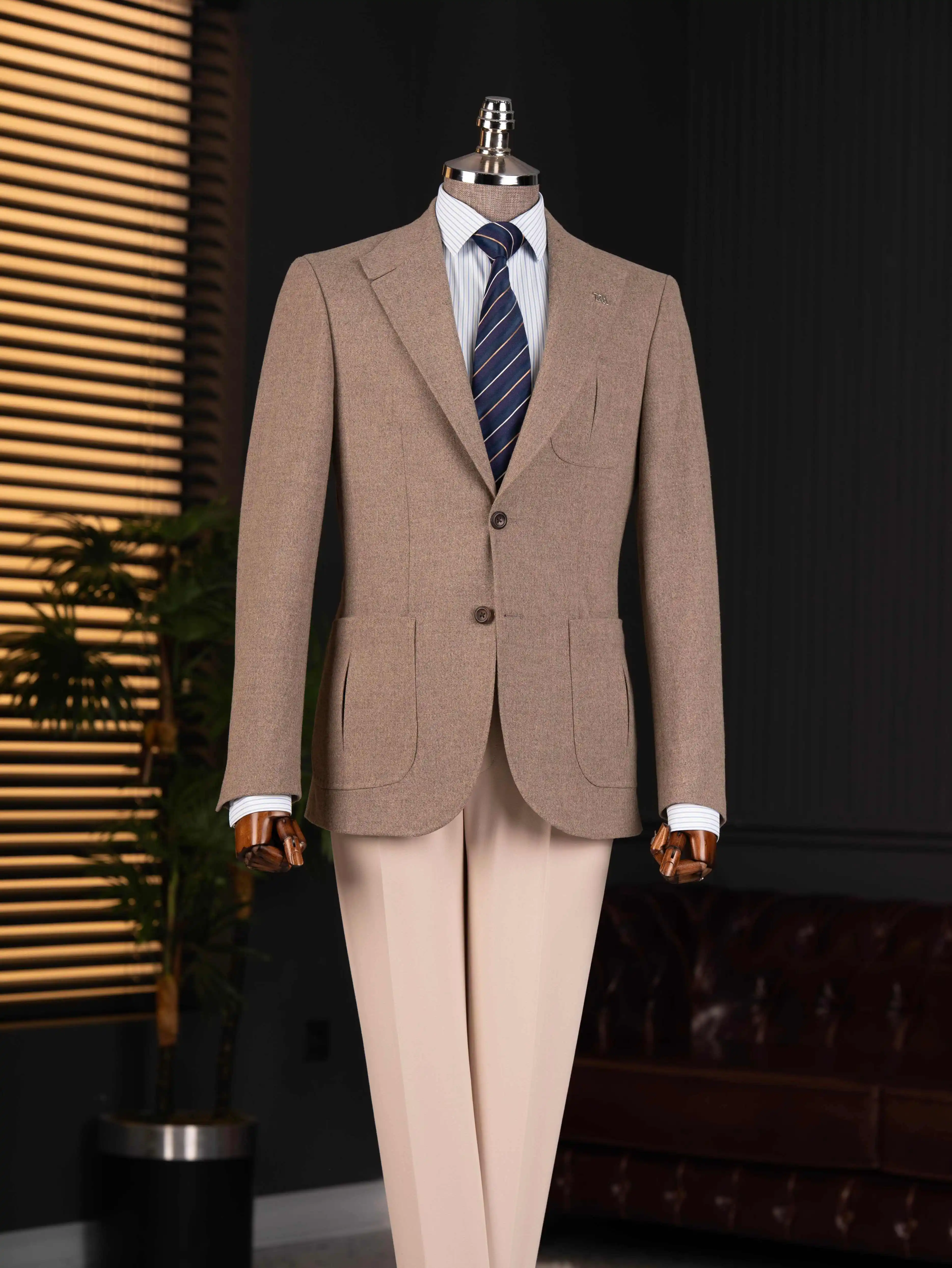 Vintage Wool Blend 2 Piece Men Suit Notch Lapel Patch Pocket Business Wedding Casual Blazer Pants Set Traje Hombre Customized