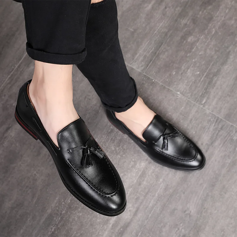 New British Men Black  Brown Tassels Slip On Oxford Leather Shoes Moccasins Wedding Prom Homecoming Footwear Zapatos Hombre