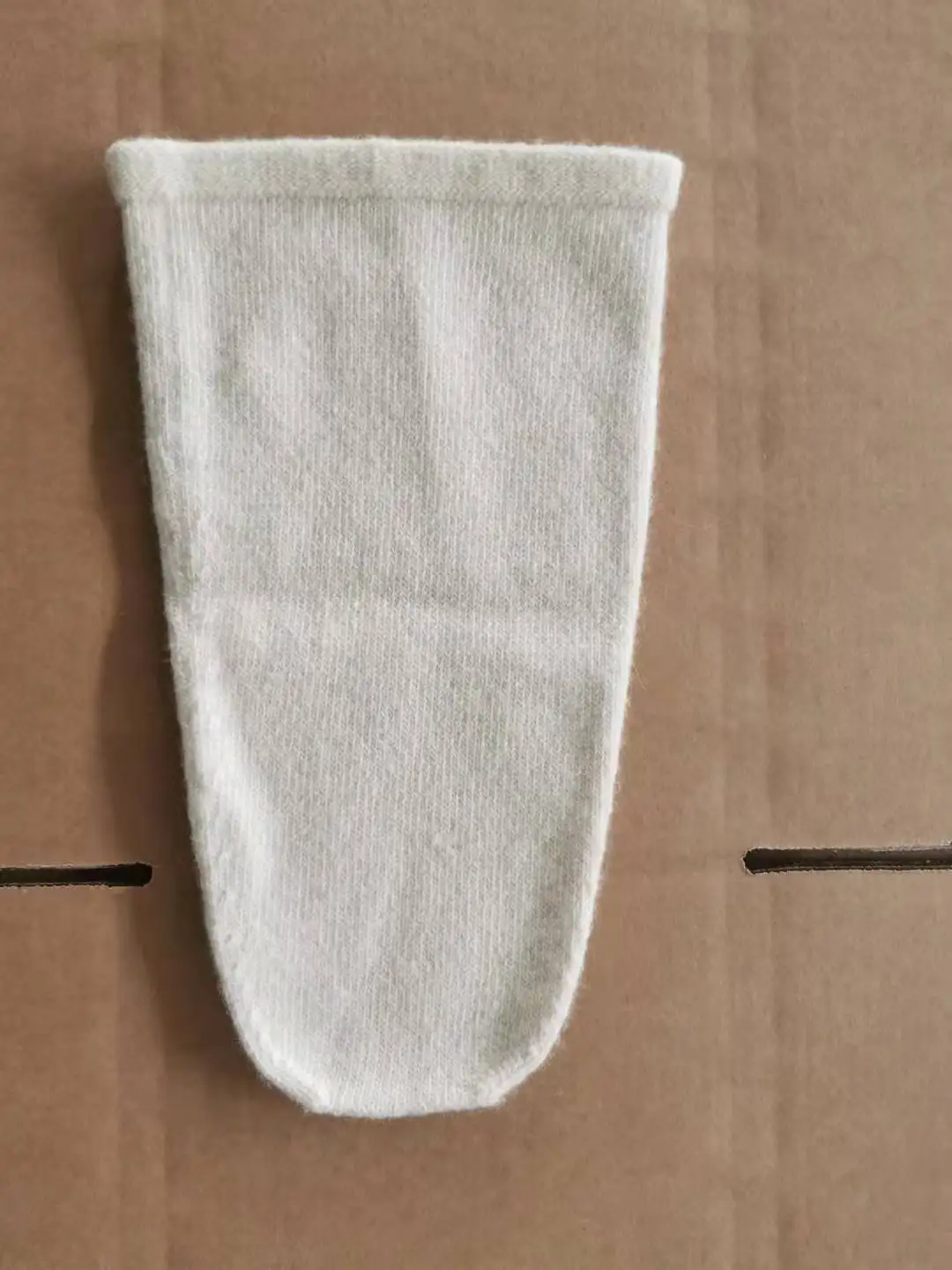 Durable cosmetic socks, smooth style, lightweight  Different Types of Residual Limb Socks for Prosthetic Leg Artificial Limbs