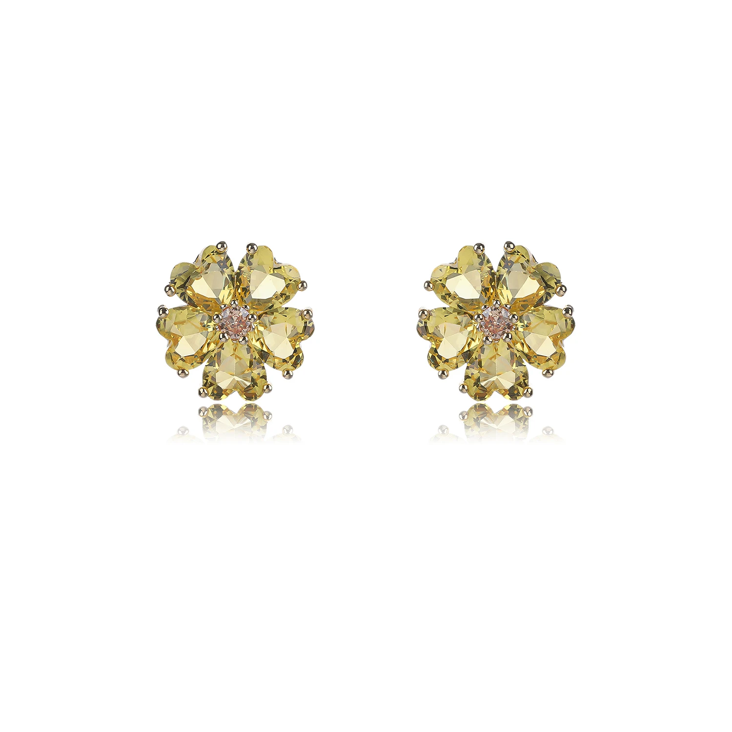 Beautiful  Crystal Zircon Love Heart Stud Earrings Women Bridal Wedding Jewelry Accessories Gift CE12053