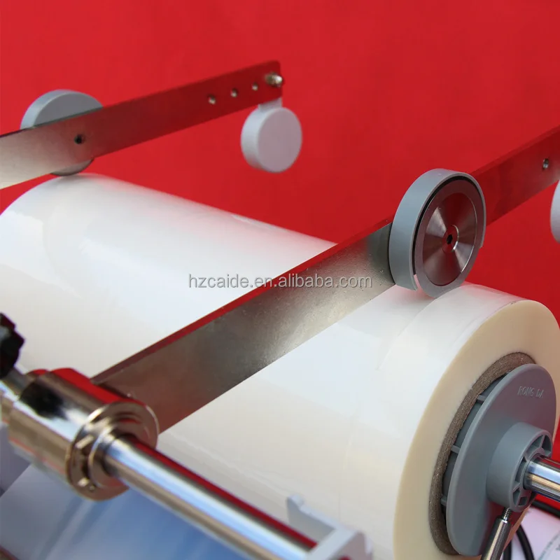 370mm Width Multi-function Hot Roll Laminating Machine With Conveyor Belt