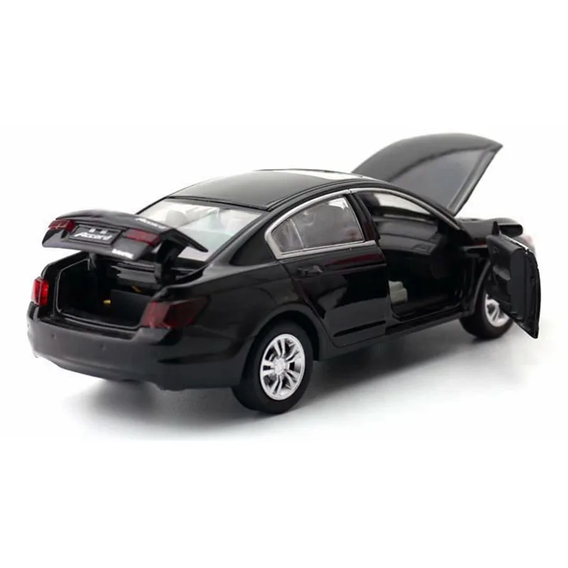 1:32 Scale Accord Toy Car Models  Alloy Die cast Toys Vehicles Pull Back Sound Light Toys for Boys Best Gifts kids