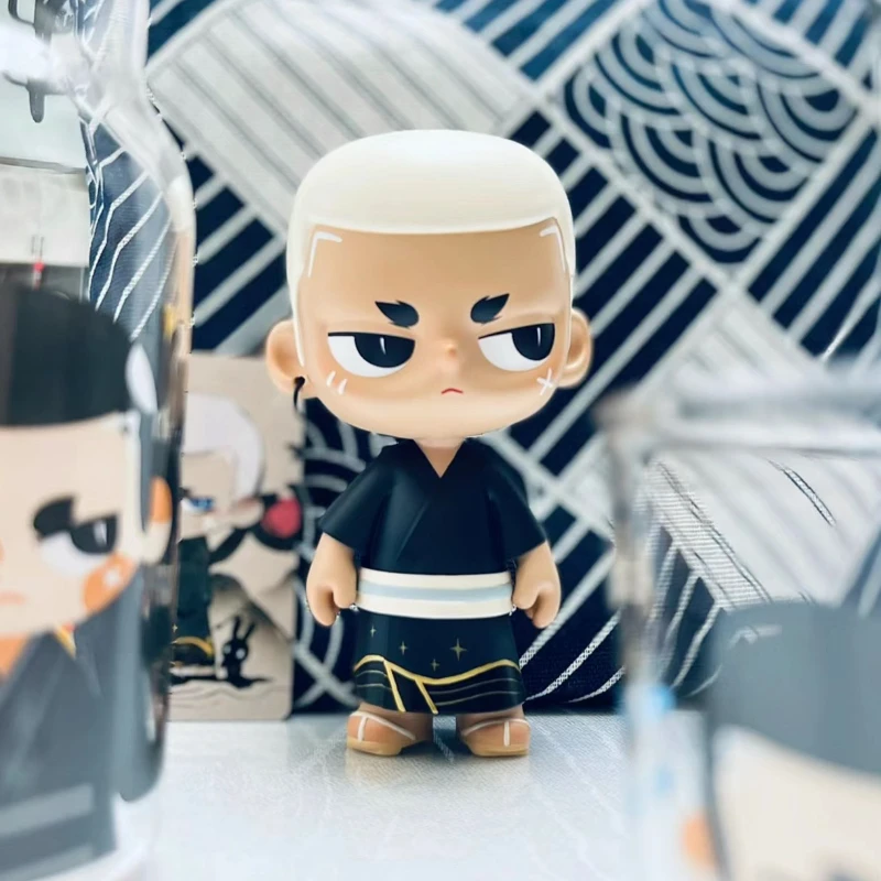 

KUBO Kimono White Hair Figure Toy Enjoy Summer Holiday in Japan Cool Boy Doll Handsome Guy Art Collection Designer