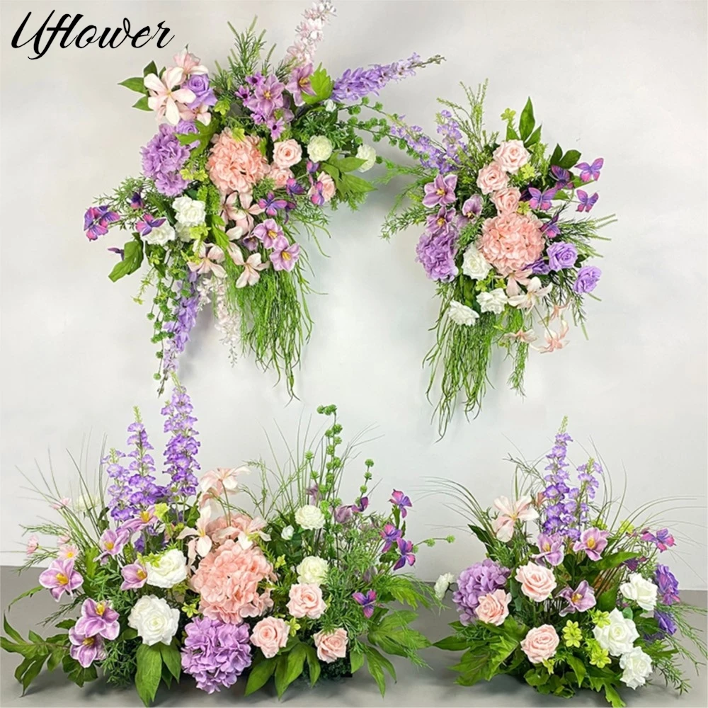 

Декоративная композиция из фиолетовых роз и зелени для свадебного фона, оформления сцены, фотосессий, мероприятий, проходов и напольных декораций