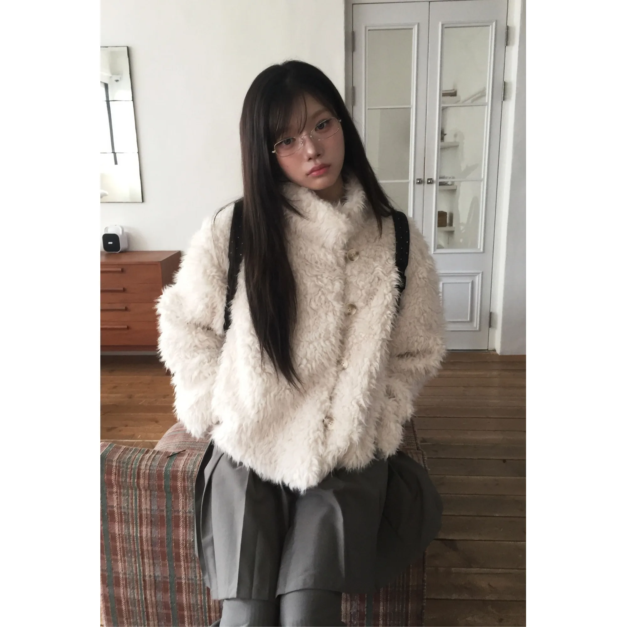 เสื้อโค้ทขนสัตว์เทียมลายสก็อตสไตล์เกาหลีสำหรับผู้หญิง ให้ความอบอุ่น ผลิตจากหนัง PU เหมาะสำหรับฤดูใบไม้ผลิ ฤดูใบไม้ร่วง และฤดูหนาว สไตล์ลำลองสำหรับออกเดท