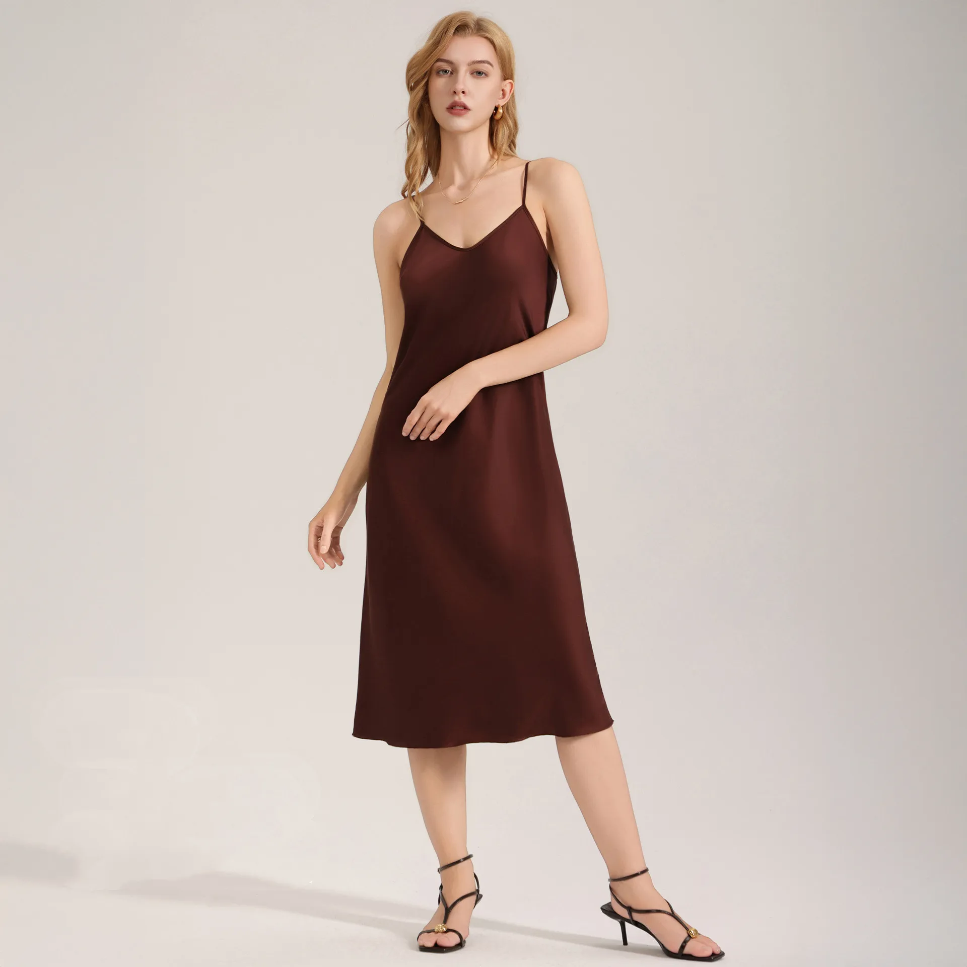 

Female Suspender Nightgown Sleepwear Home Dressing Gown Sexy Long Nightdress Ice Silk Satin Loungewear