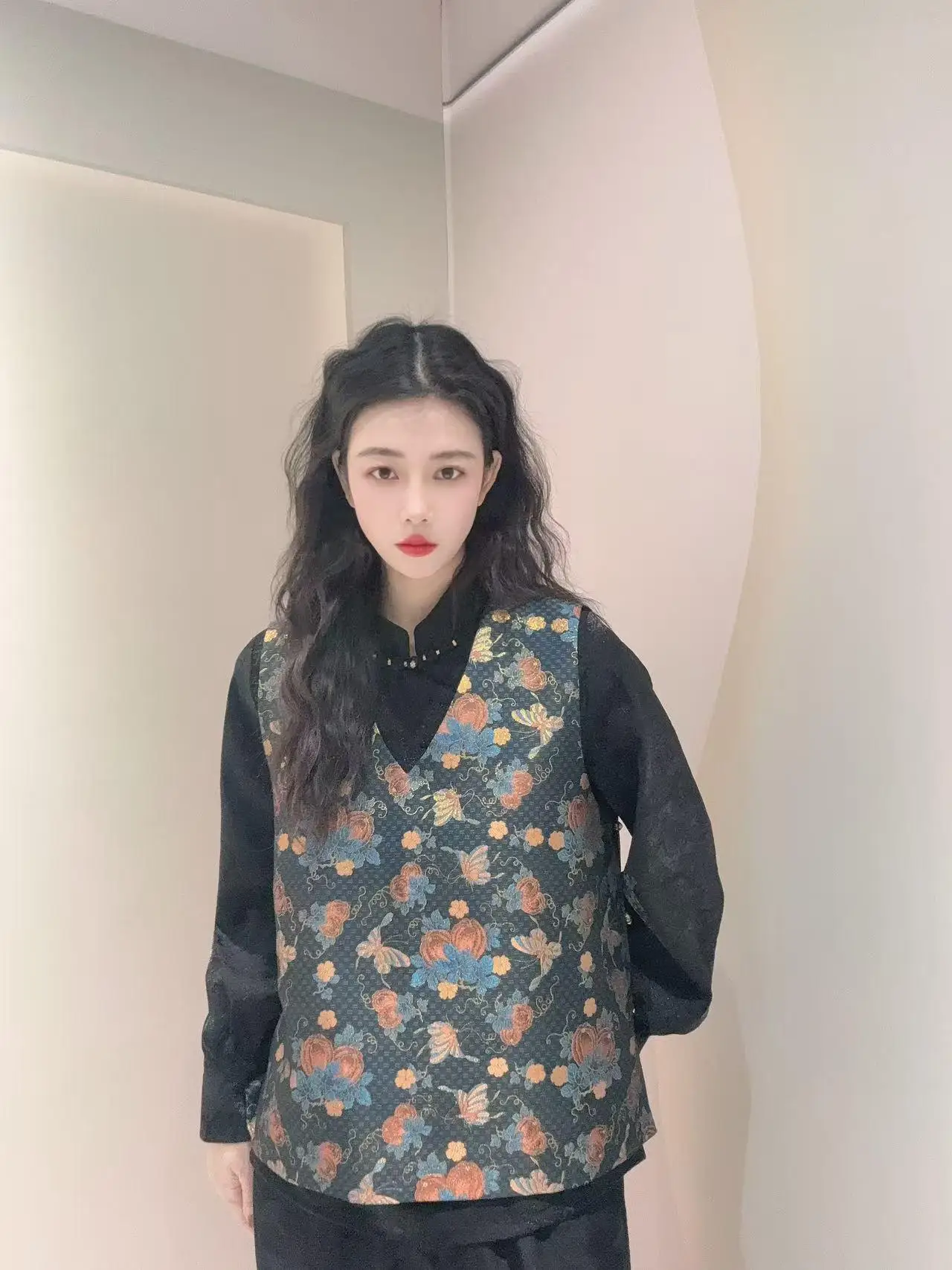 

Сентябрьский маленький тыквенный новый китайский Sle ручной работы Song Jin ретро жилет национальный дух традиционный женский топ Hanfu