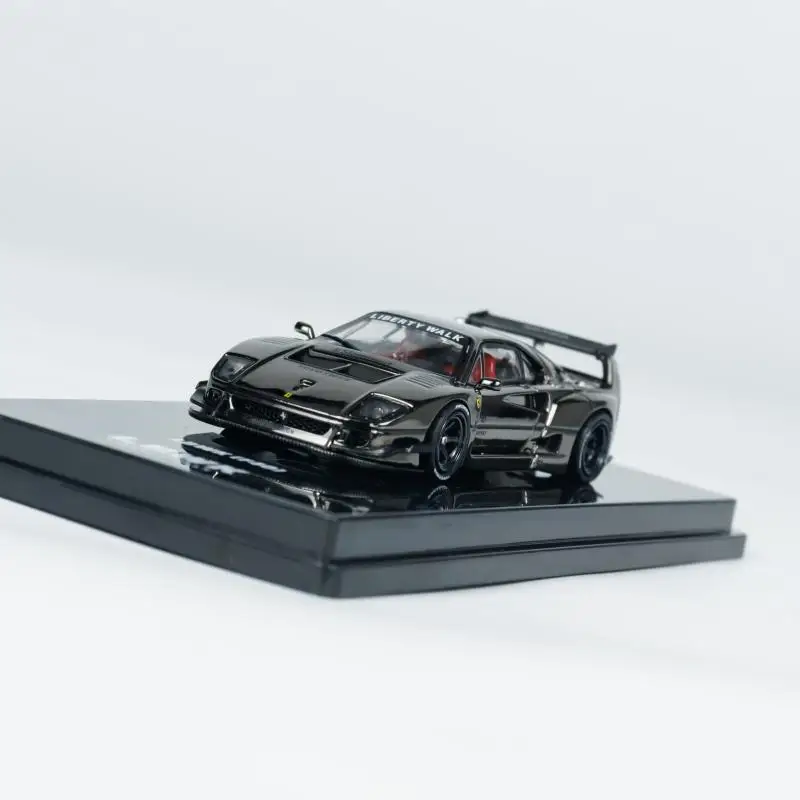 

Модель автомобиля Unseal 1:64 LBWK F40 Yuema Chrome из литого под давлением сплава, с широким кузовом, модифицированная, детская игрушка, декоративное украшение для взрослых.