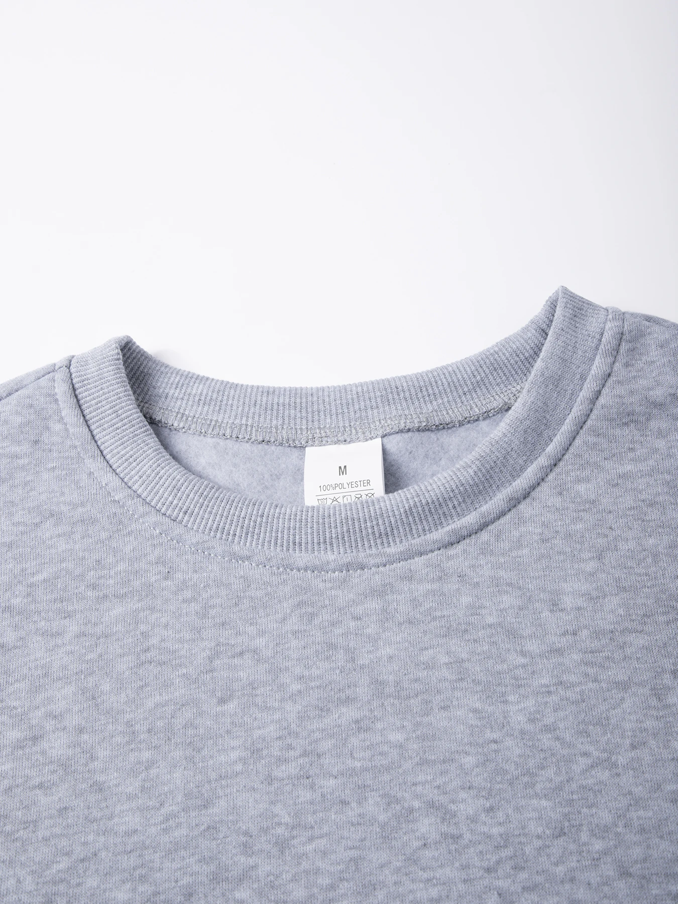 Thumbnail 4 - #30 Mens Crew Neck Sweatshirts Deals & Discounts