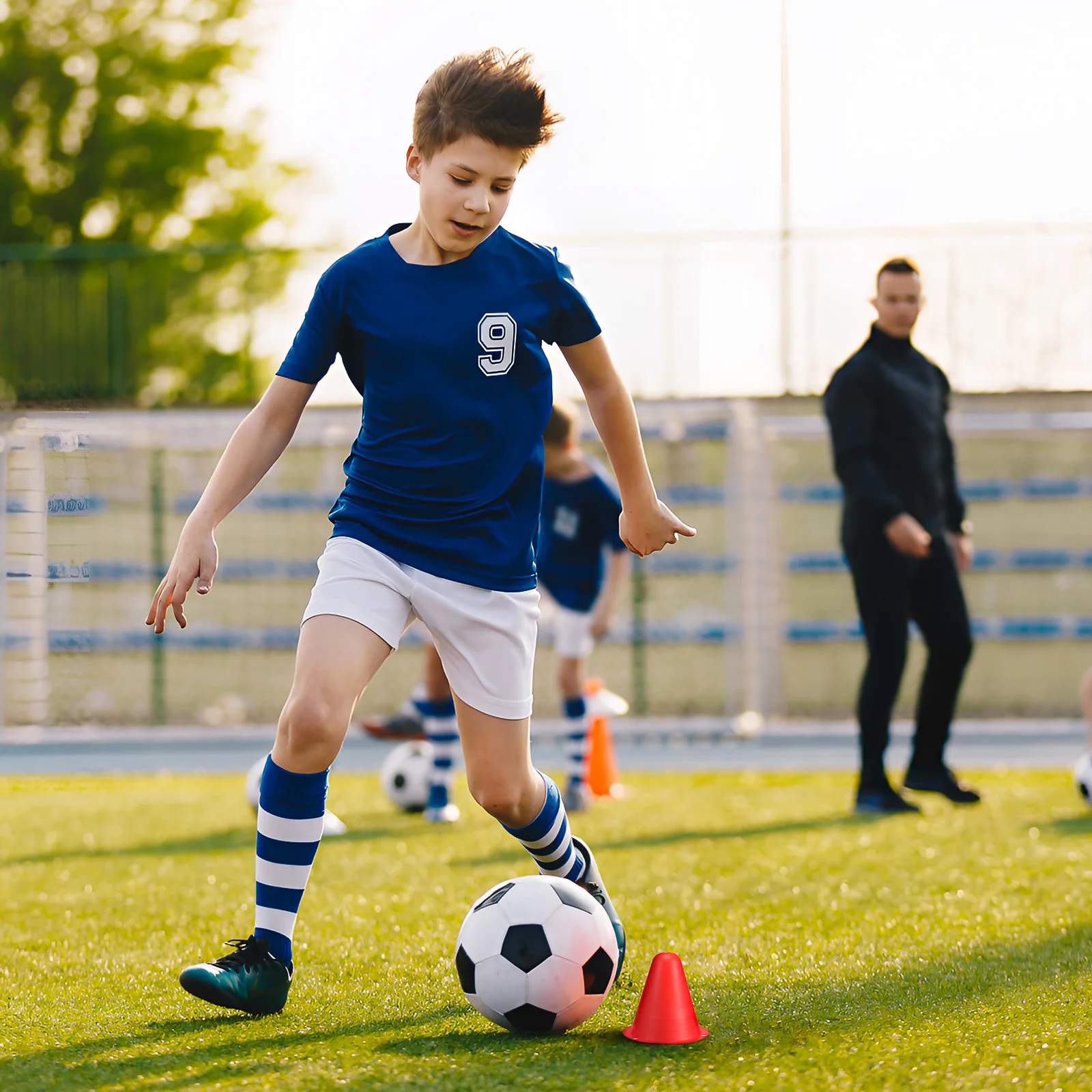 

50Pcs Sports Cones for Soccer Training Durable Multifunctional Training Cones Compact Lightweight for Various Exercises