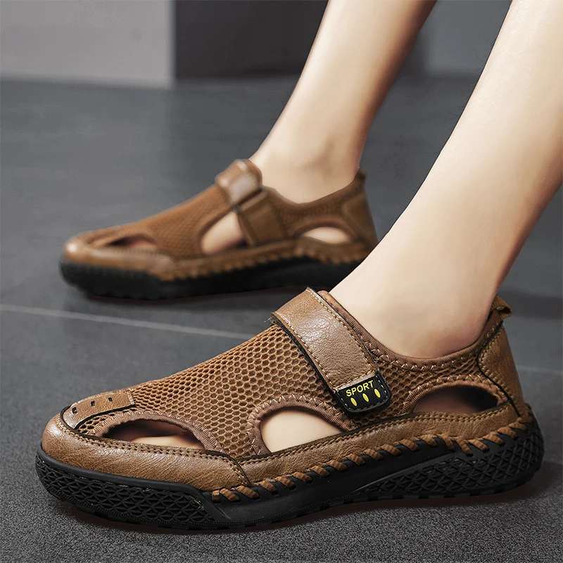 Hand-sewn men\'s sandals comfortable soft men\'s summer shoes outdoor casual beach shoes wading sports shoes hollow mesh flat shoe