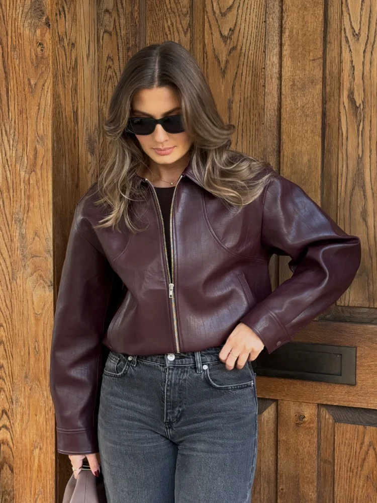 Retro Solid Lapel Zipper Leather Jacket Fashion Burgundy Full Sleeves Pocket Short Coat 2025 New Woman High Street Outerwear