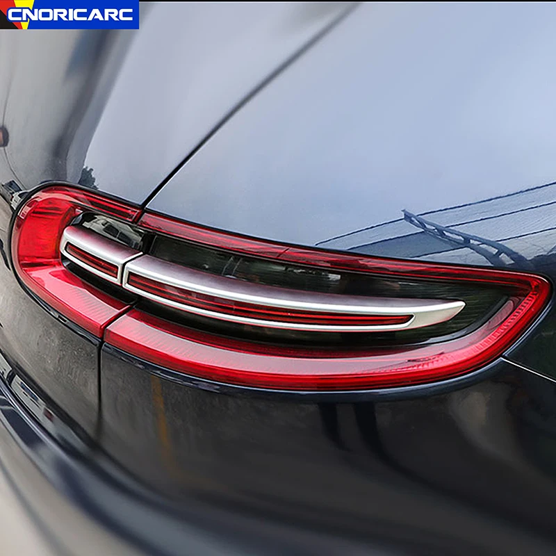 Akcesoria samochodowe Tylne światło przeciwmgielne Rama Dekoracja Pokrywa Listwy wykończeniowe Dla Porsche Macan 2014-2017 Auto Naklejki zewnętrzne