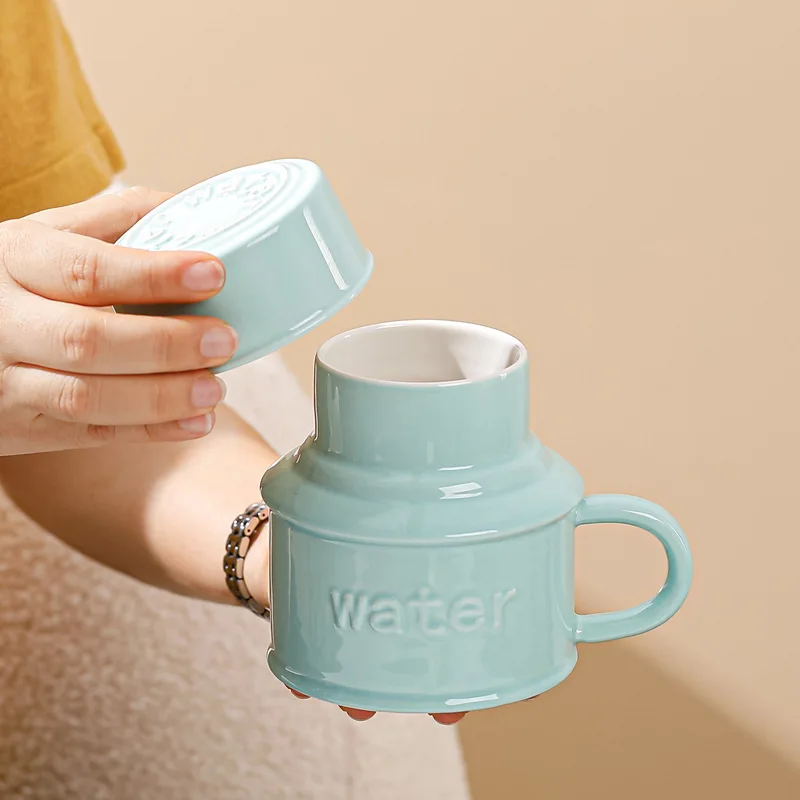 

Ins милая кружка с крышкой, керамическая чашка для домашнего офиса, подарок для пары, дизайн бутылки с водой