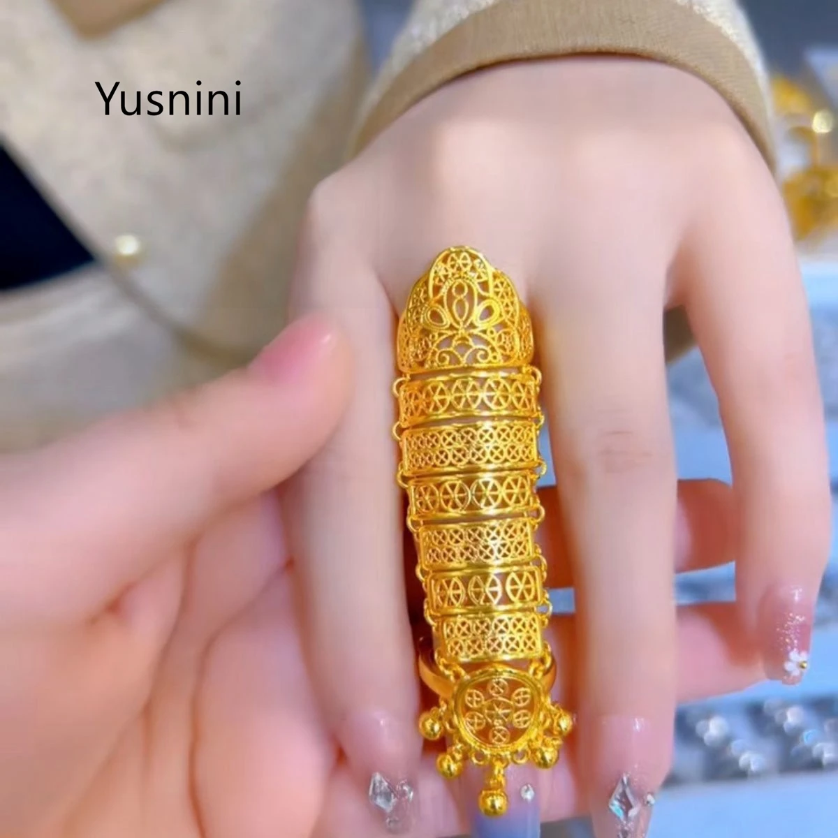 hot-selling-new-dubai-jewelry-24k-gold-plated-hollowed-out-ethnic-style-women's-ring-wedding-party-accessories-66
