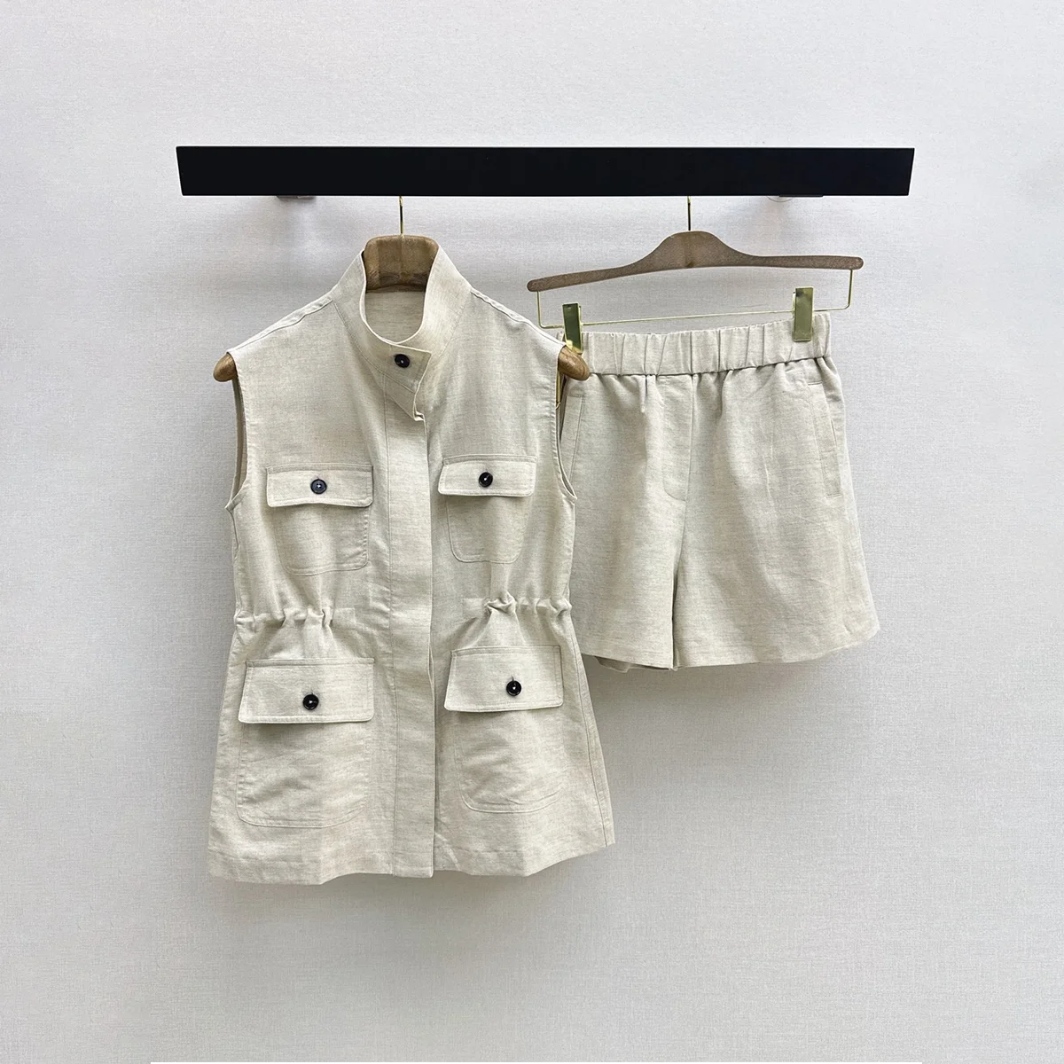2026 High quality women's linen standing collar vest shorts two-piece set--hb804