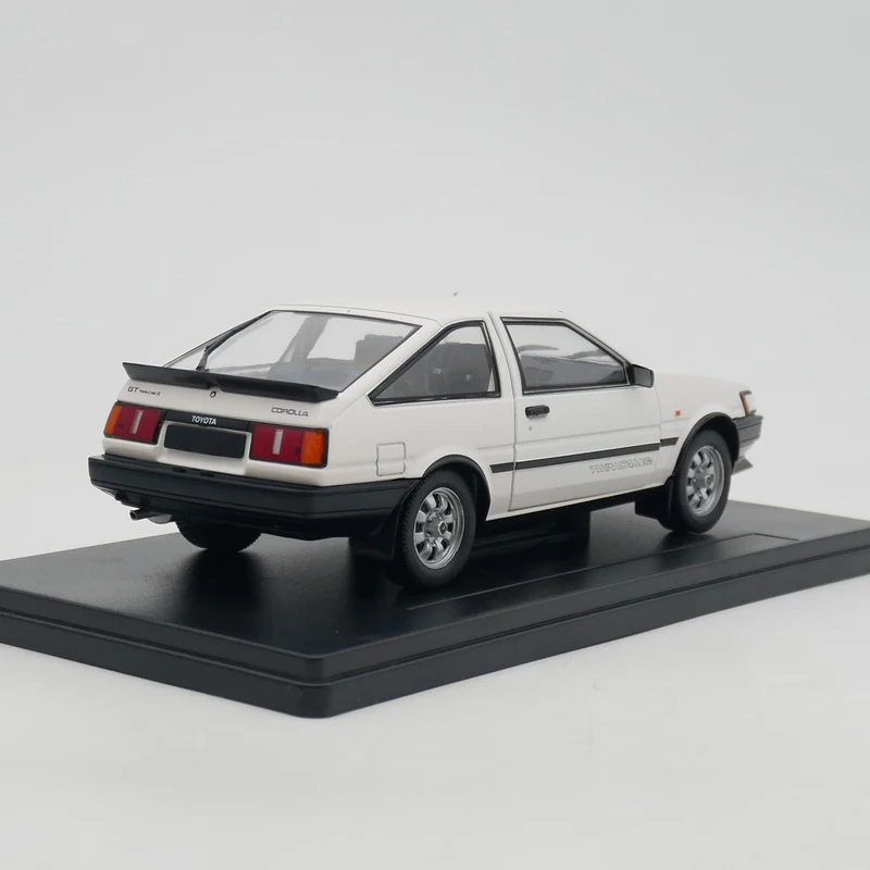 Diecast 1:24 Scale Toyota Corolla GT Simulation Alloy Car Model Static Display Collectible Gift Toy Decration Souvenir