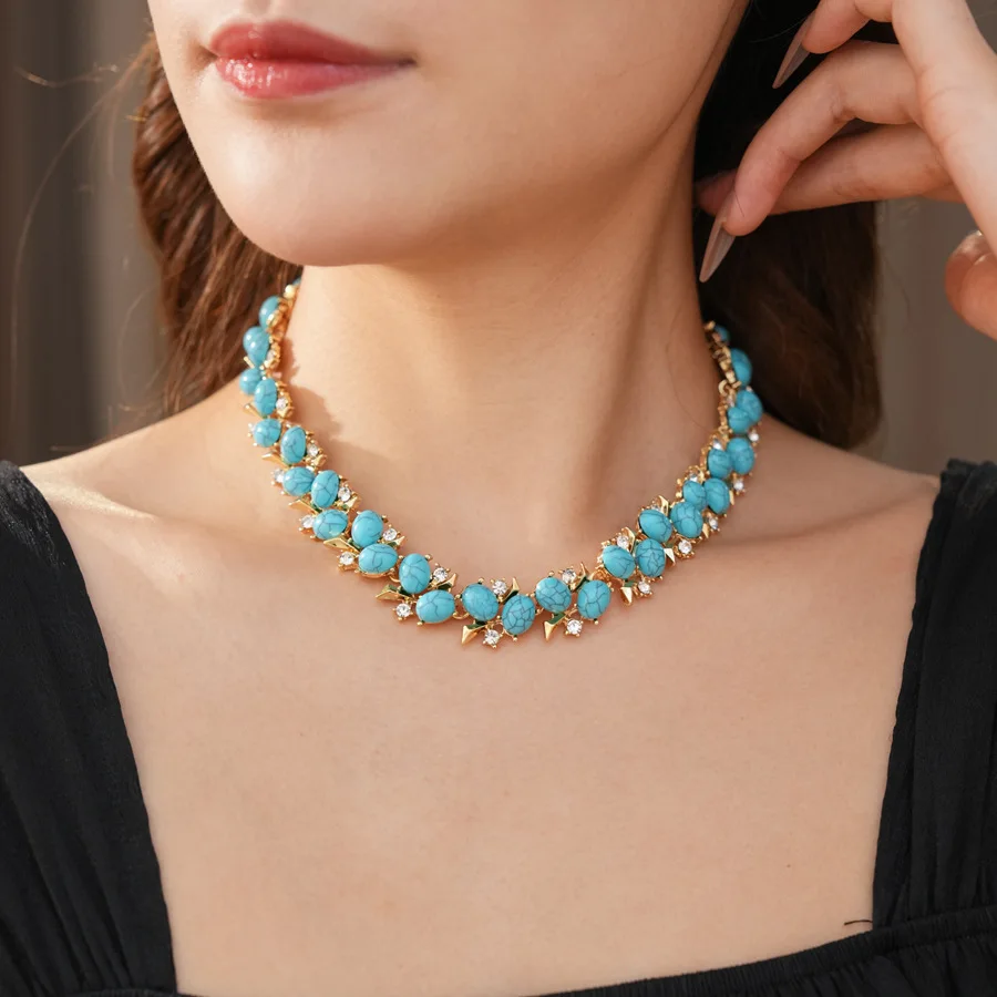 Thumbnail 4 - #31 Best Earring Sets to Buy In 2026