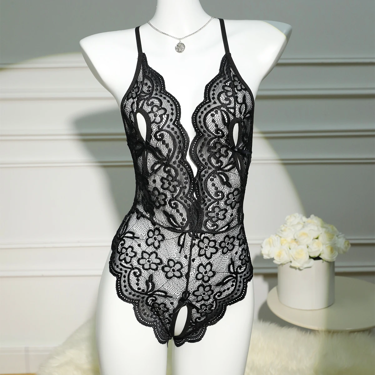 

Erotic Sexy Lingerie Lace Woman Transparent Underwear Brief Sets Delicate Bra Kit Push Up Breves Sets Thin Sexy Bras Bodysuit