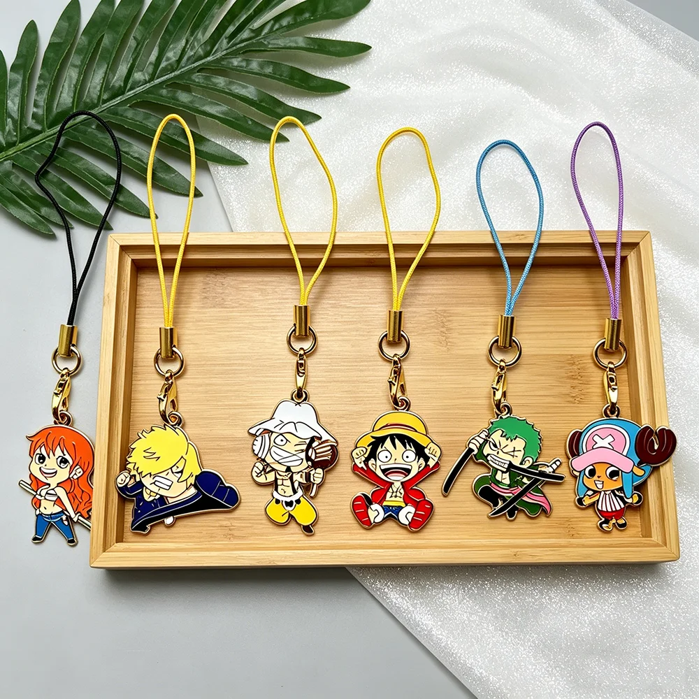 6er-Set Anime-Schlüsselanhänger & Taschenaccessoires: One Piece Luffy, Zoro, Nami, Sanji, Usopp, Chopper – Emaille-Anhänger für Fans, auch als Handykette tragbar