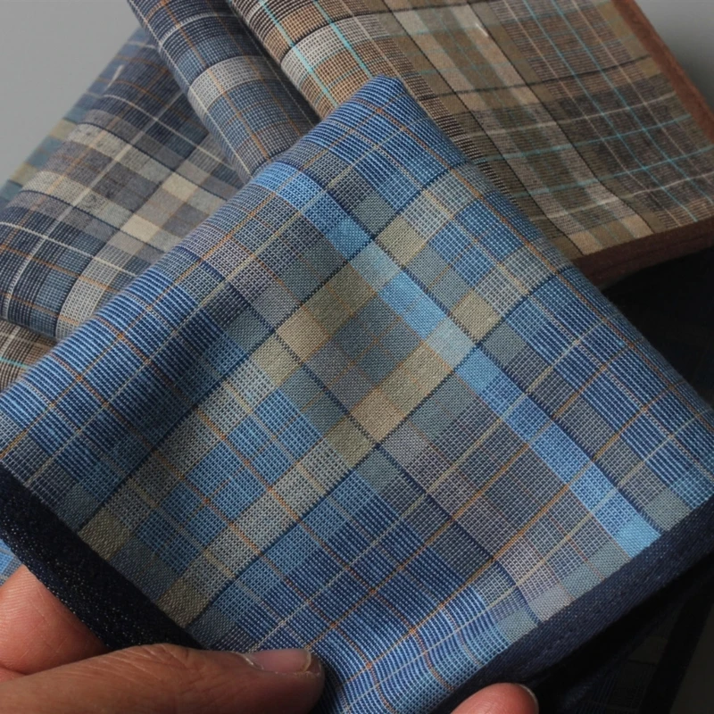 ผ้าเช็ดหน้าชาย 40x40 ซม. สีสุ่ม Hankies Pocket Lattice Pocket Square