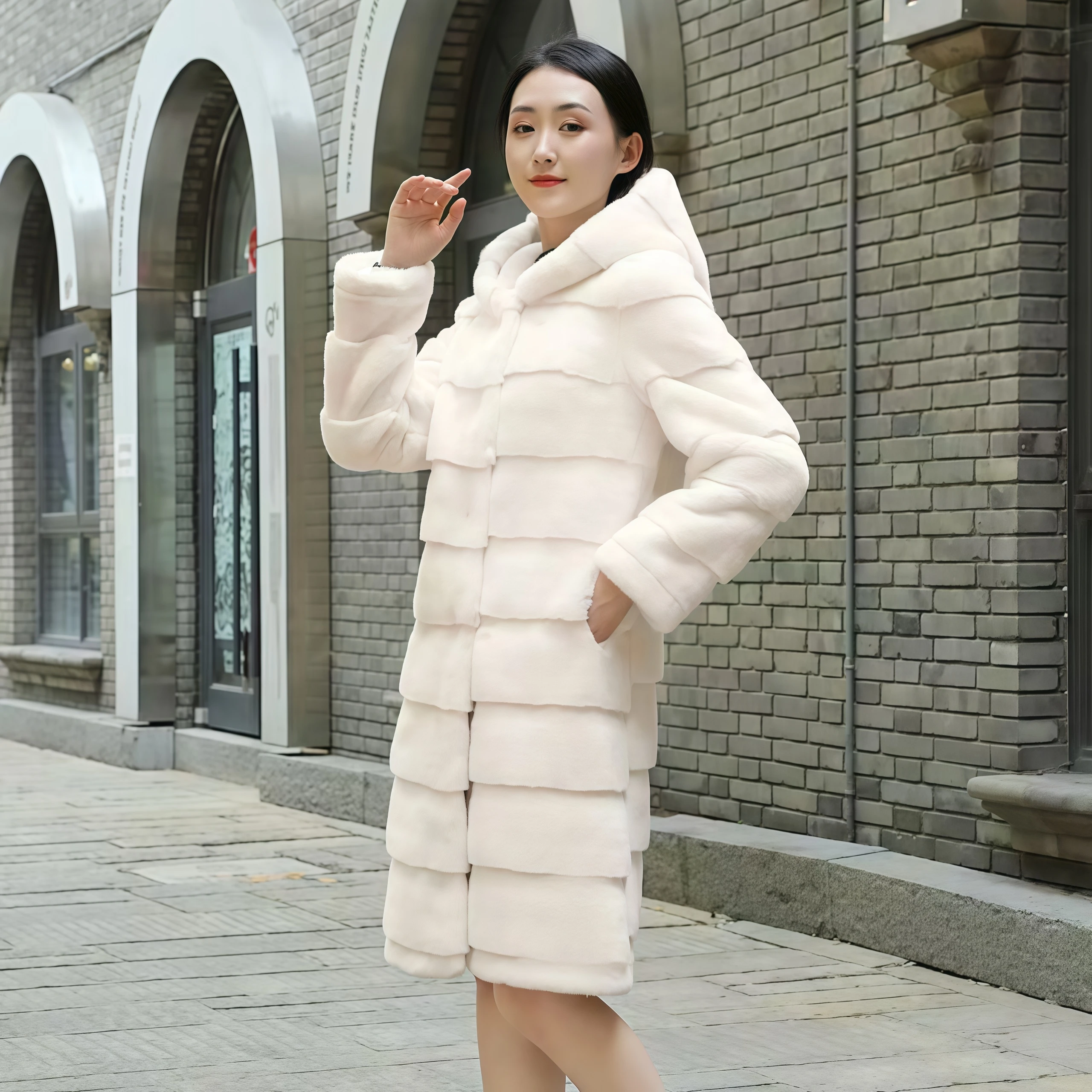 

Women's Imitation Fur All-In-One Velvet Outwear Velvet Autumn and Winter Warm Thickeneded Outwear Elegant and Fashionable Hooded Leather Jacket Artificial Environmentally Friendly Mink Velvet