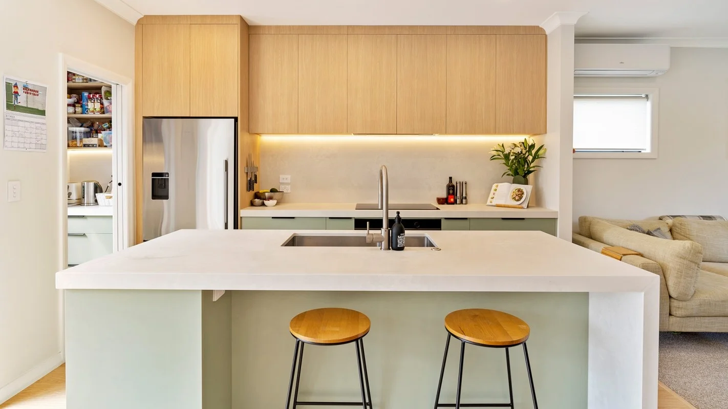 High End Complete Kitchen Cupboards With Sink Faucet Custom Wood Veneer Wall Cabinet Melamine Finish