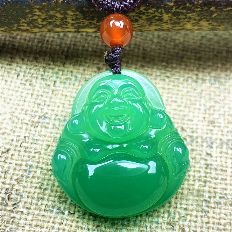 

Natural Green Chalcedony Hand-carved Buddha Pendant Fashion Boutique Jewelry Men and Women Green Agate Necklace Gift