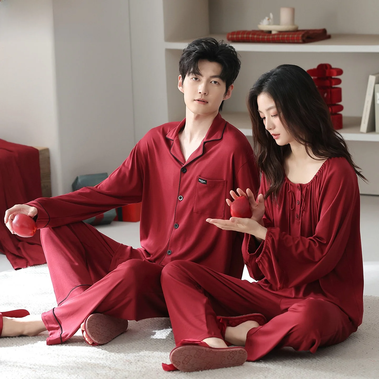 pyjama-en-coton-rouge-manches-longues-ensemble-pour-couples-vetements-de-nuit-nouvelle-collection-pour-la-maison-style-pour-hommes-et-femmes-col-rond-doux-cardigan-ouvert-confortable-pour-la-maison
